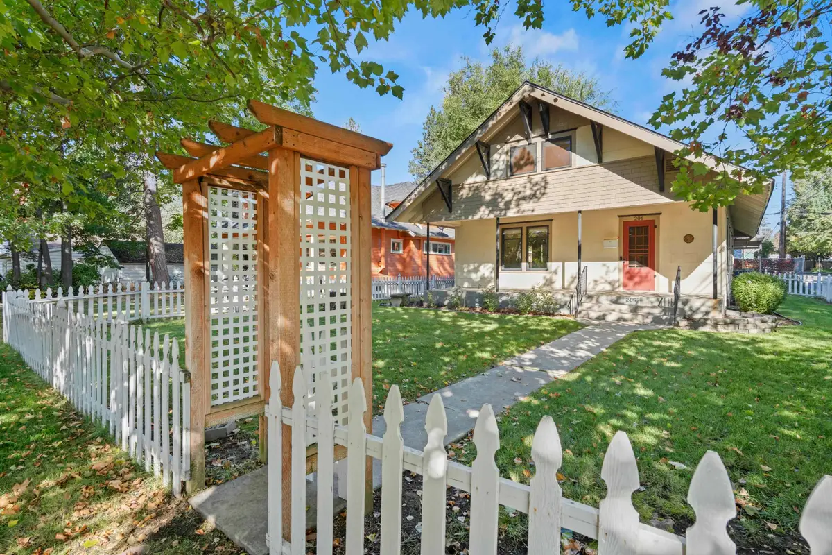 206 W Waverly Pl, Spokane, WA 99205 - Image #1