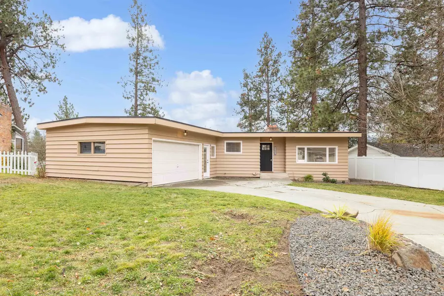 11406 E 19th Ave, Spokane Valley, WA 99206 - #2