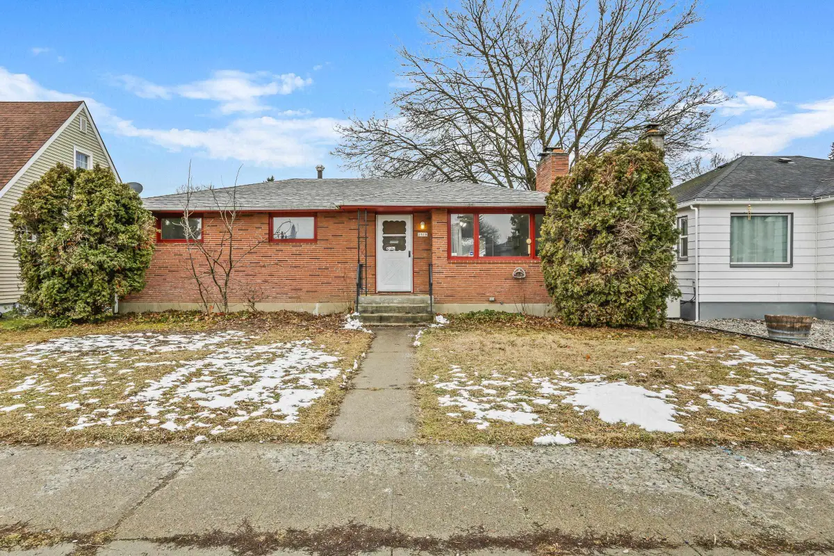 2518 E Columbia Ave, Spokane, WA 99208 - Image #1