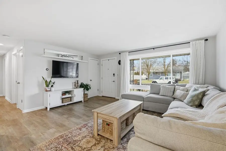 5715 N D St, Spokane, WA 99205 - Image #3