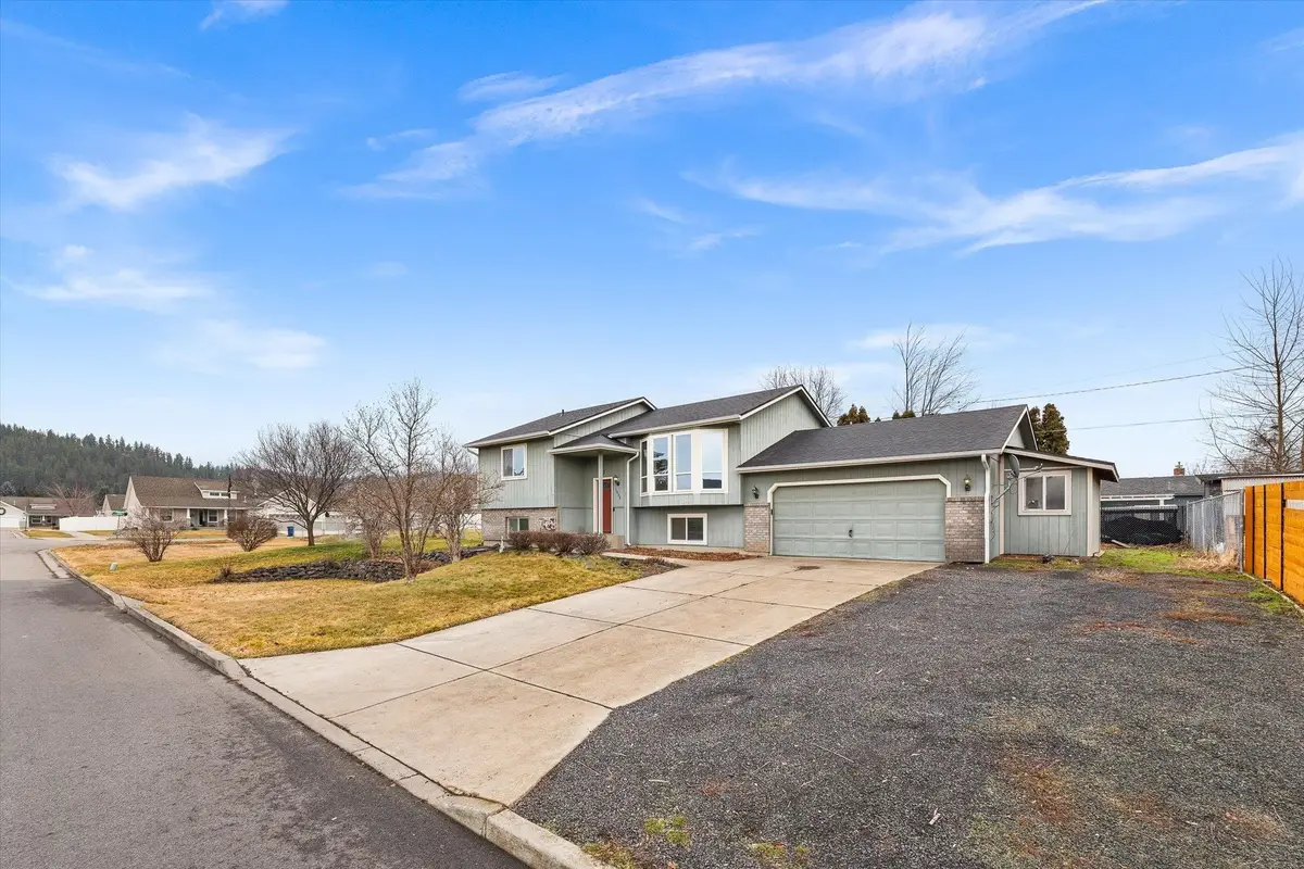 5008 N Best Rd, Spokane Valley, WA 99216 - #1