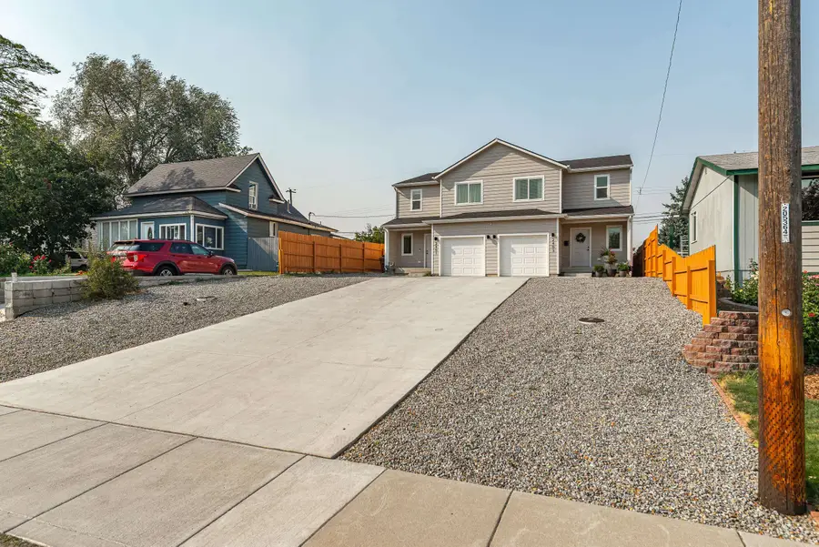 2401 E Longfellow Ave, Spokane, WA 99207 - Image #2