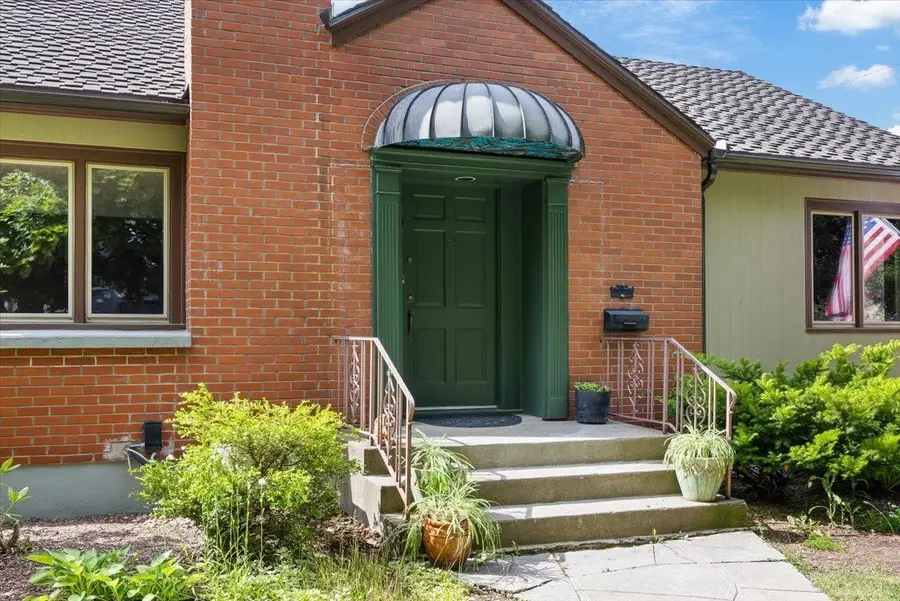 904 E 40th Ave, Spokane, WA 99203 - Image #2