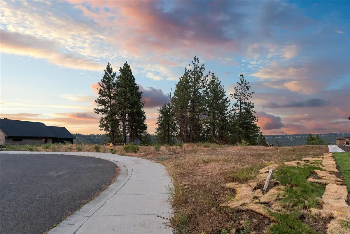 5229 S Falcon Point Ct, Spokane, WA 99224 - Image #1