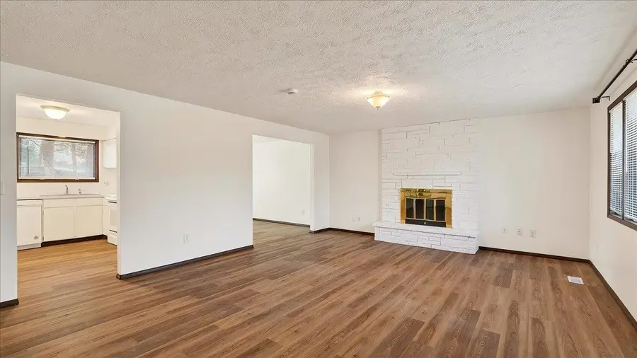 1523 S Dartmouth Rd, Spokane Valley, WA 99206 - #3