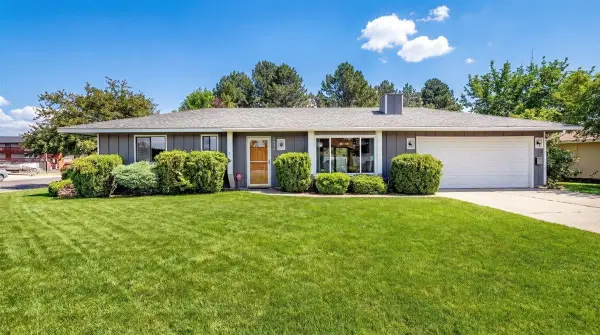 6928 N Hamilton St, Spokane, WA 99208