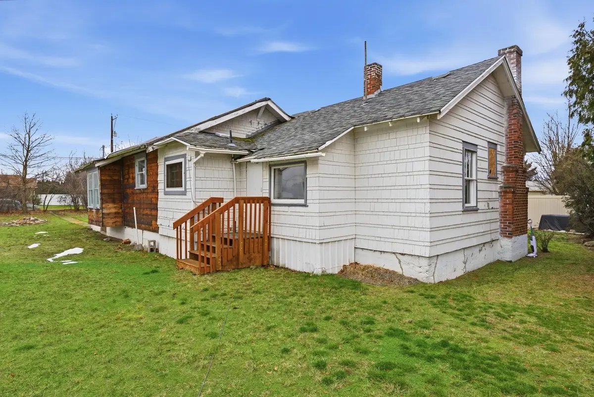 18003 E Mission Ave, Spokane Valley, WA 99016 - Image #1