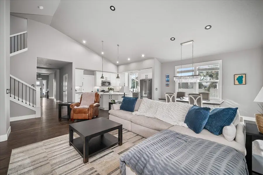 1824 S Ridgetop Dr, Greenacres, WA 99016 - #3