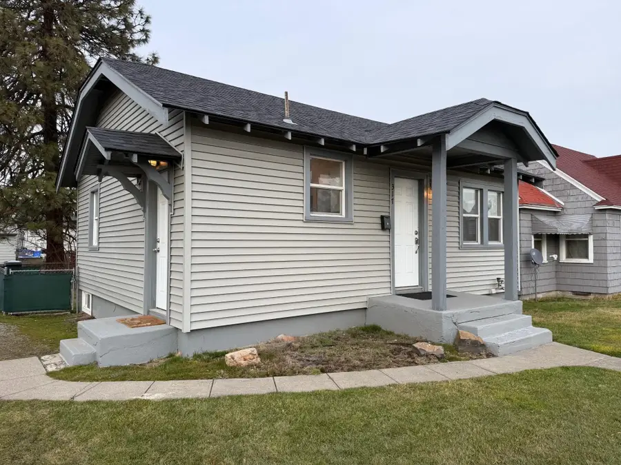 317 E Wellesley Ave, Spokane, WA 99207 - Image #2