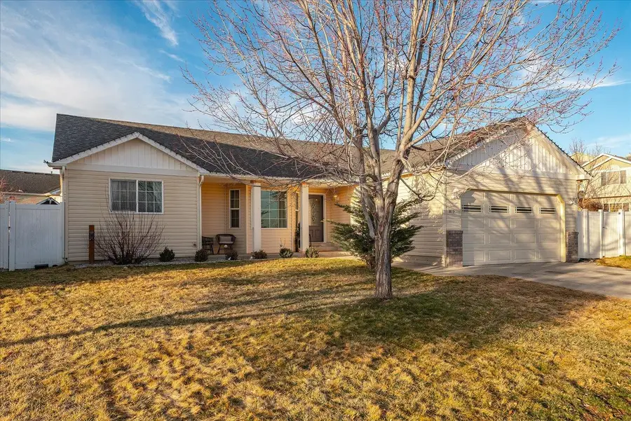 815 E Collin Ave Ave, Medical Lake, WA 99022 - #2