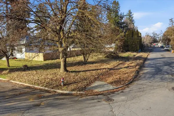 26XX E 7th Ave, Spokane, WA 99202