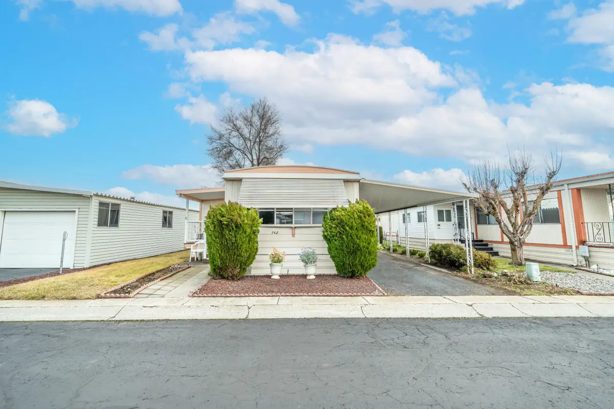 1205 E Lyons Rd, Spokane, WA 99208 - Image #1