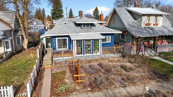 2214 W Maxwell Ave, Spokane, WA 99201