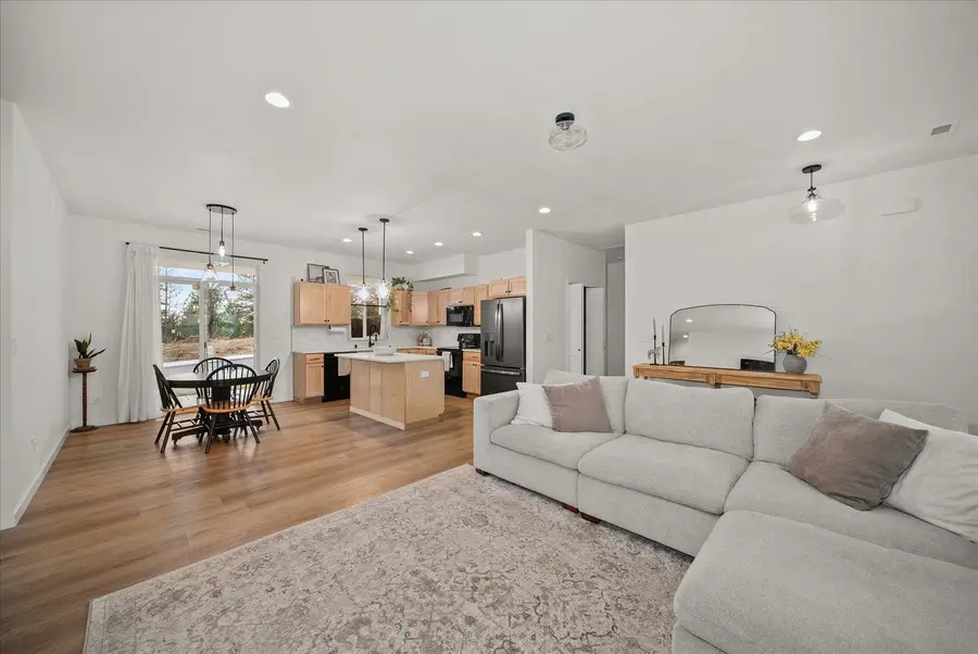 2716 S Sonora Dr, Spokane Valley, WA 99037 - #3