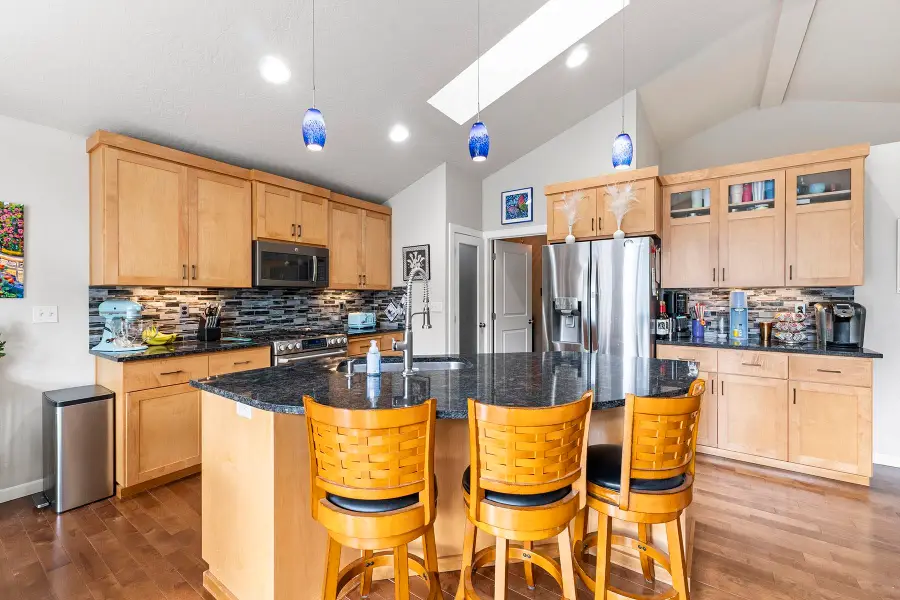 1227 W Quail Crest Ave, Spokane, WA 99224 - #3