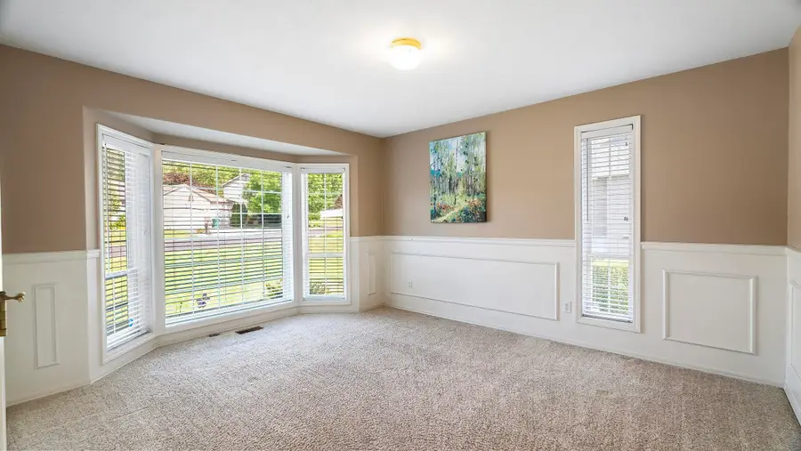 1220 E Brierwood Dr, Spokane, WA 99218 - #3