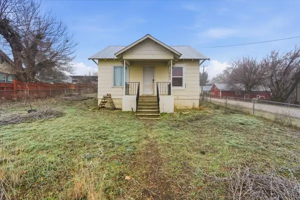 3063 4th Ave, Valley, WA 99181