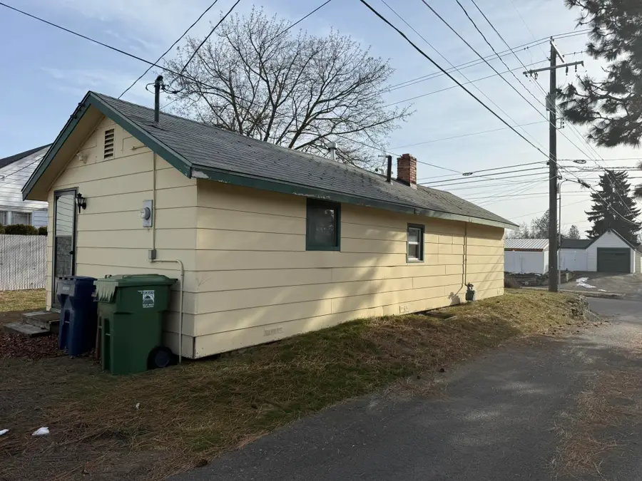 1360 W Wabash Ave, Spokane, WA 99205 - #2