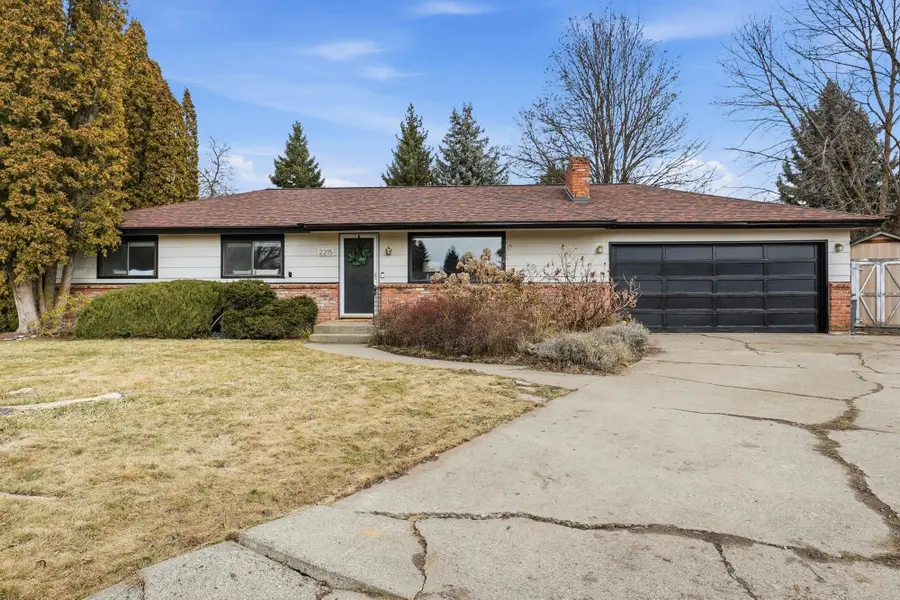 2215 E 58th Ct, Spokane, WA 99223 - #2