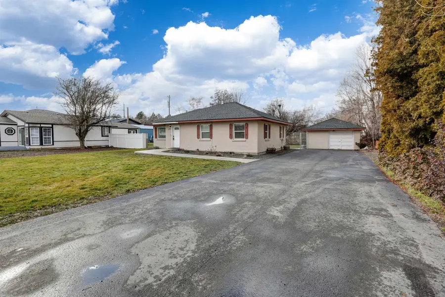 21 N Barker Rd, Spokane Valley, WA 99216 - #2