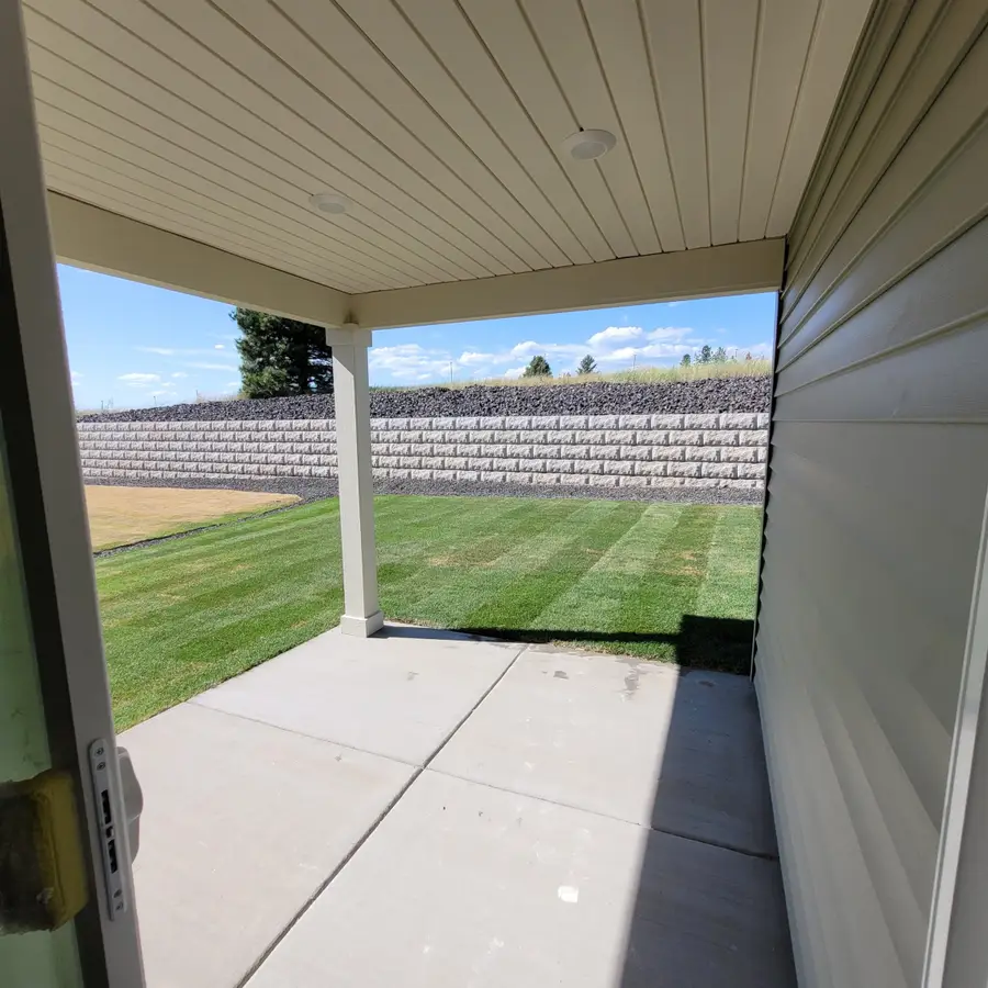 1601 E A St, Deer Park, WA 99006 - #2