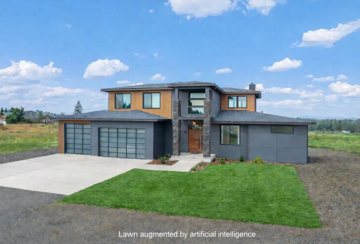 8250 W Mission Rd, Spokane, WA 99224 - #1