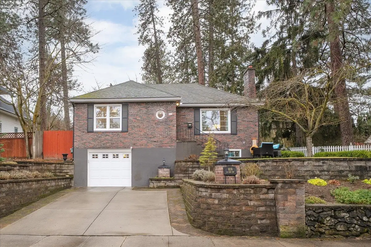 919 W 22nd Ave, Spokane, WA 99203 - #1
