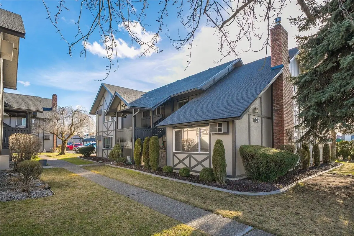 102 E Weile Ave #4, Spokane, WA 99208 - #1