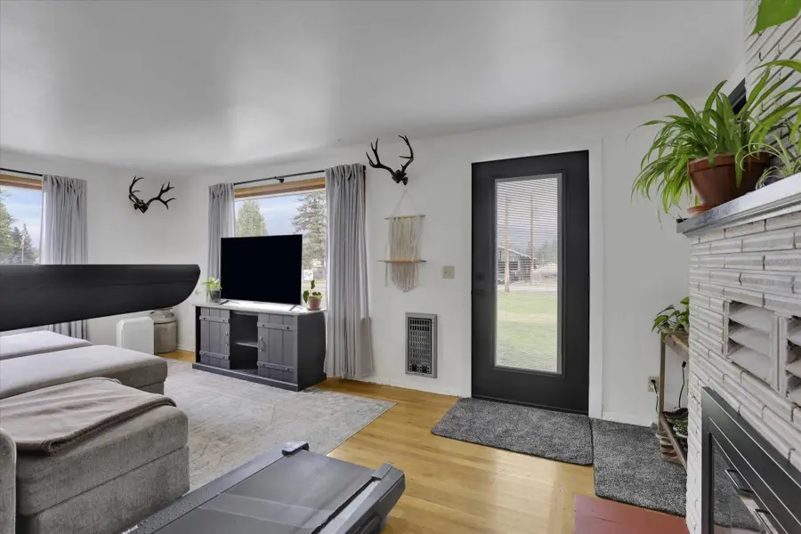 212 Mathews St, Ione, WA 99139 - #3