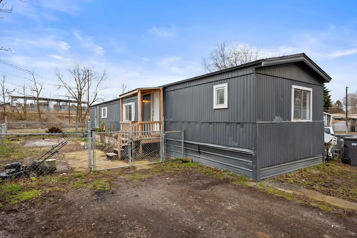 11920 E Mansfield Ave, Spokane Valley, WA 99206 - #1