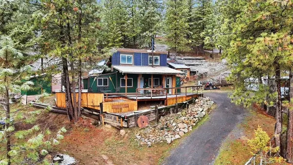 33009 N Bausenburg Rd, Davenport, WA 99122