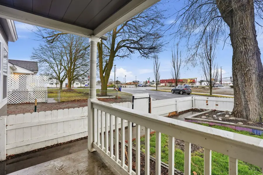 5623 E Parkwater Ave, Spokane, WA 99212 - #3