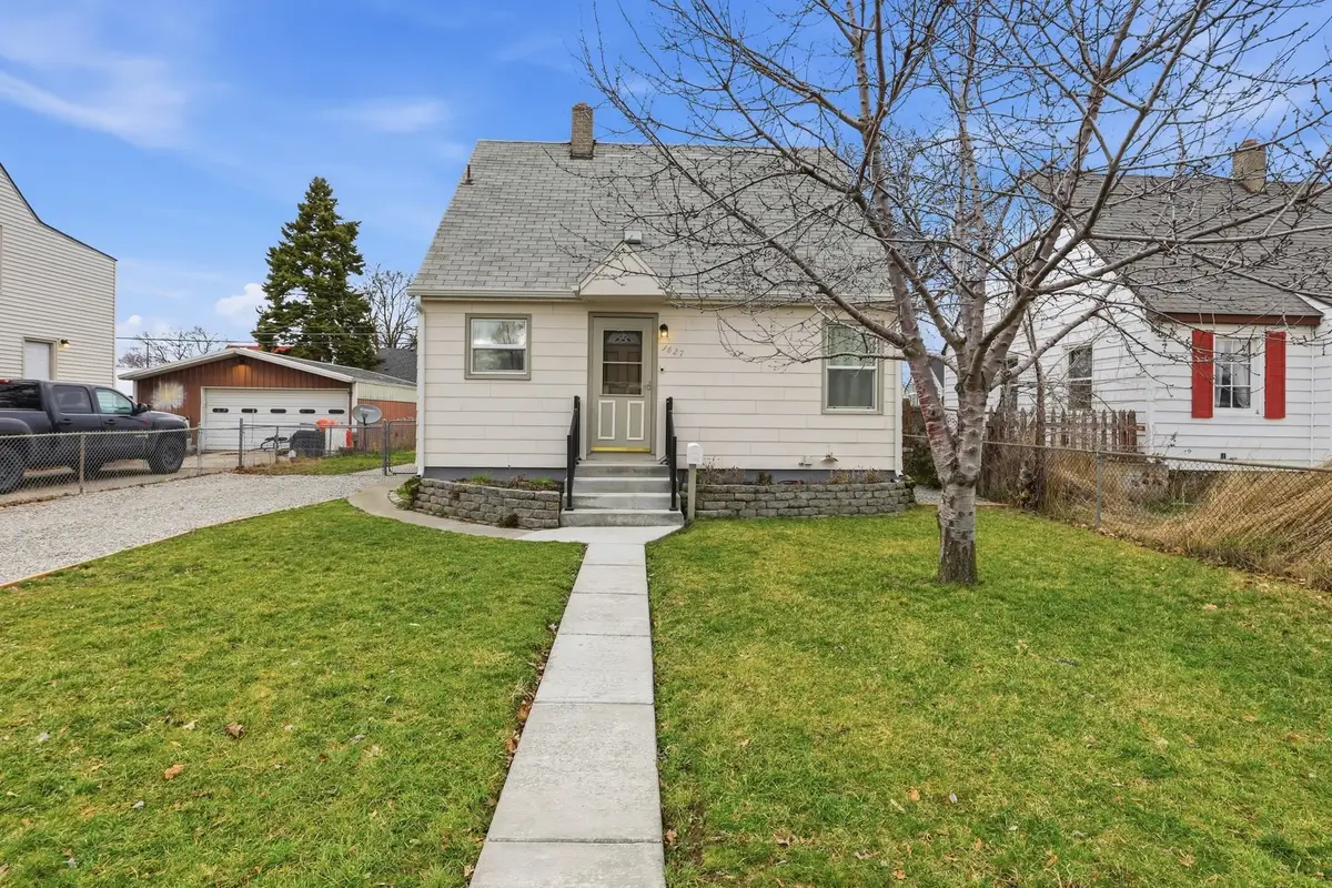 1627 E Lacrosse Ave, Spokane, WA 99207 - #1