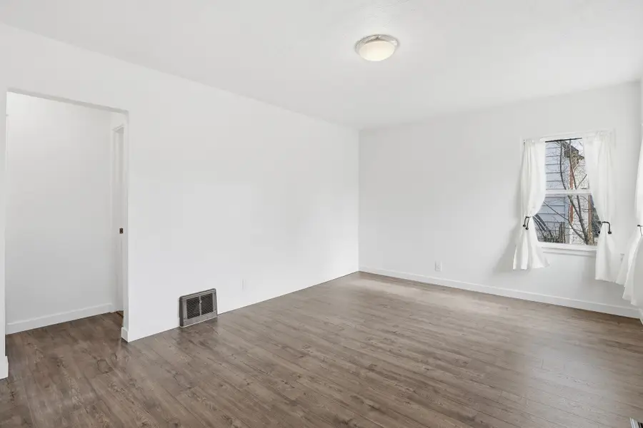 1627 E Lacrosse Ave, Spokane, WA 99207 - #3