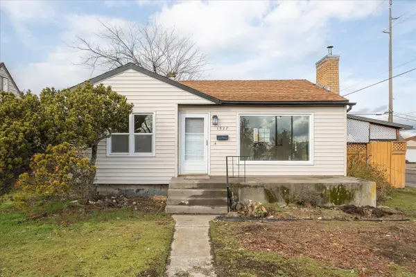 1327 E Lacrosse Ave, Spokane, WA 99207