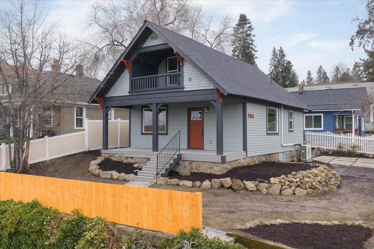 704 E Hartson Ave, Spokane, WA 99202 - #1