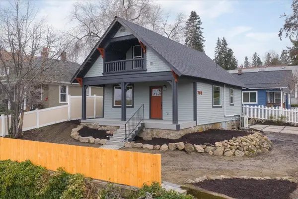 704 E Hartson Ave, Spokane, WA 99202