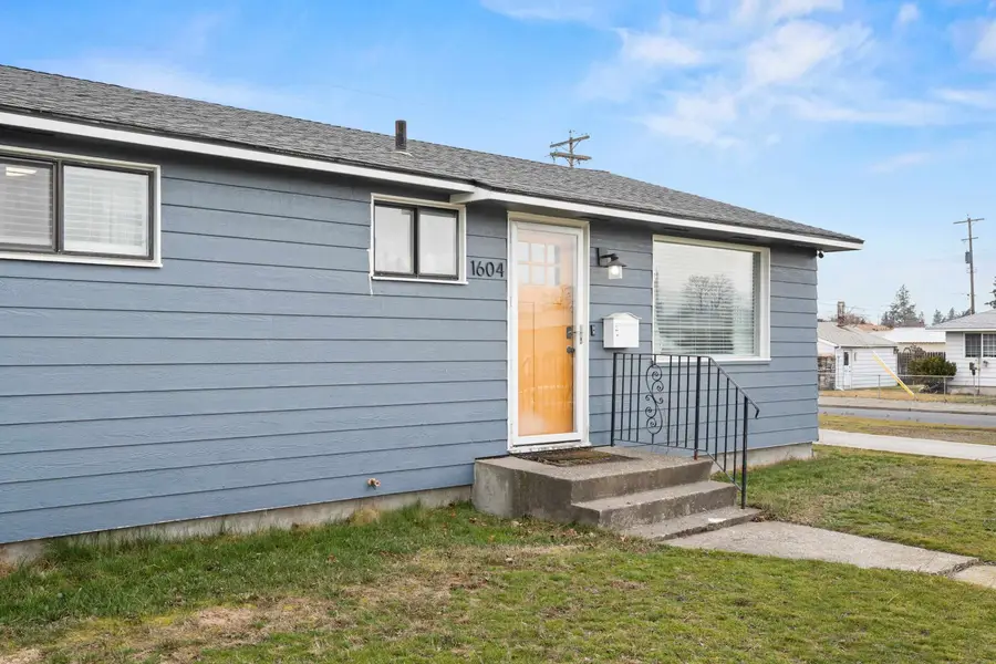 1604 E Dalke Ave, Spokane, WA 99208 - #3