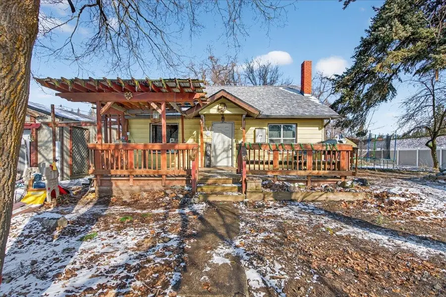 5811 W Park St, Marshall, WA 99020 - #2