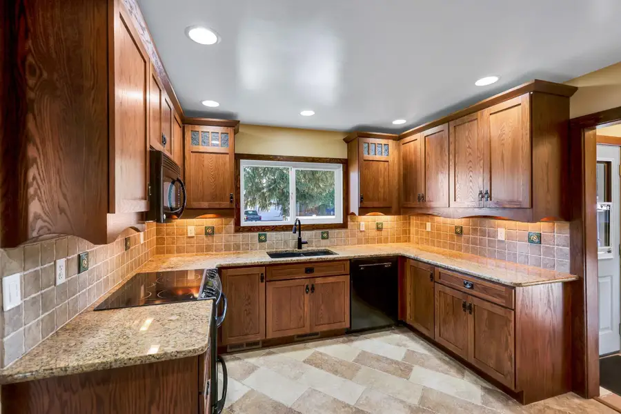 801 W 4th St, Newport, WA 99156 - #2