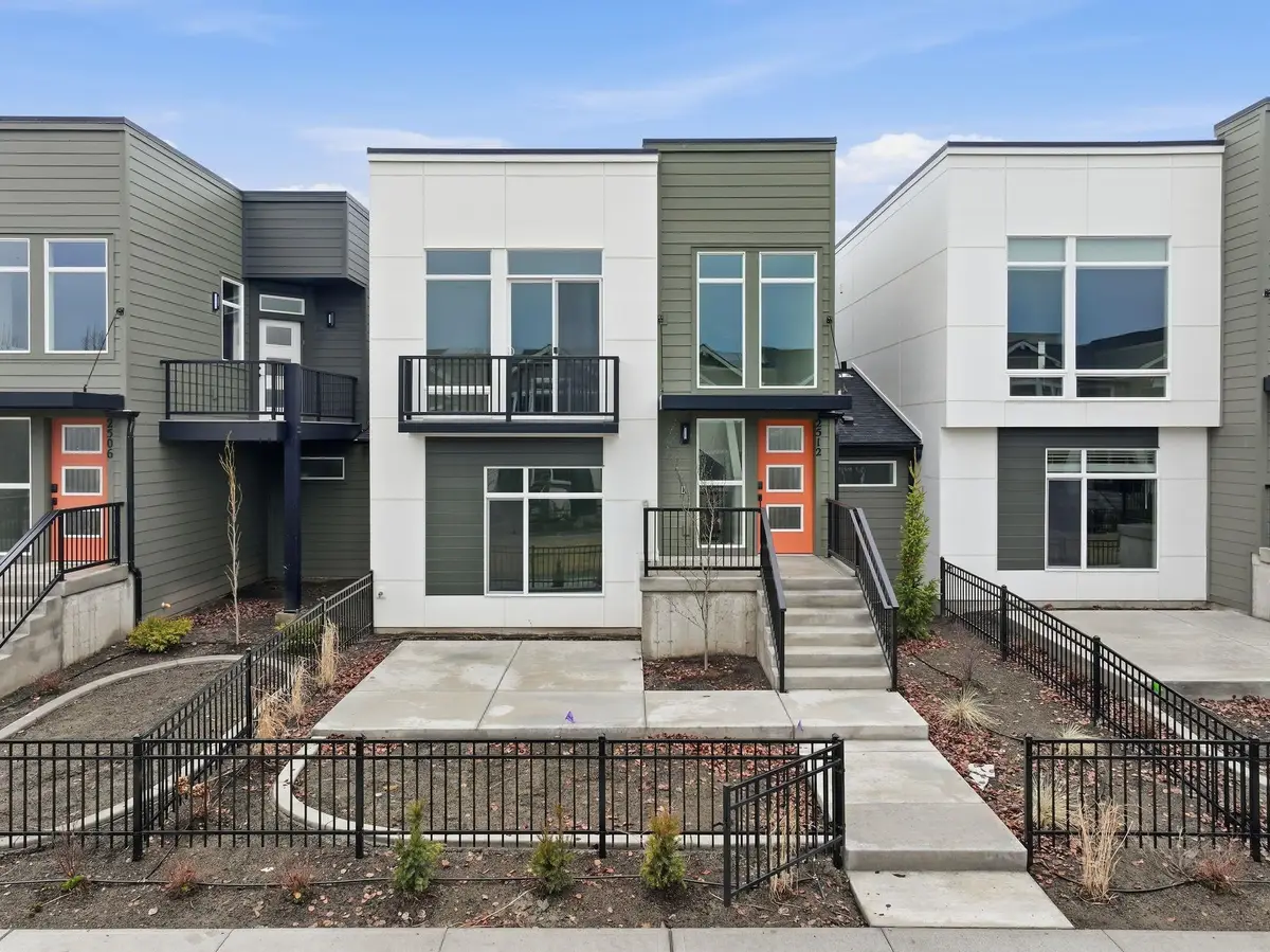 2512 W Summit Pkwy, Spokane, WA 99201 - #1