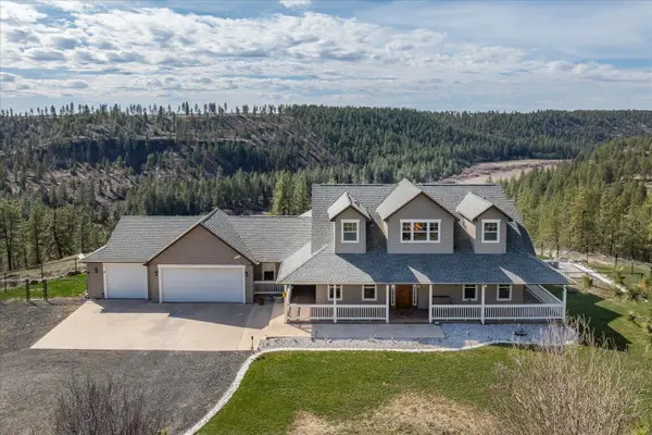 16503 W Bluebird Ln, Spokane, WA 99224