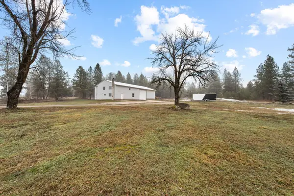 38706 N Newport Hwy, Elk, WA 99009