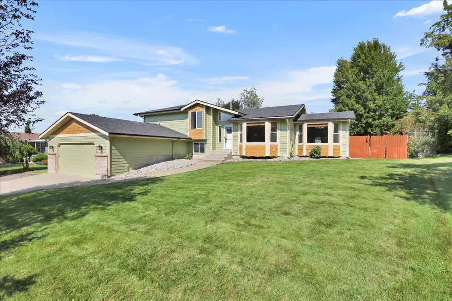 5204 W Bedford Ave, Spokane, WA 99208 - #3