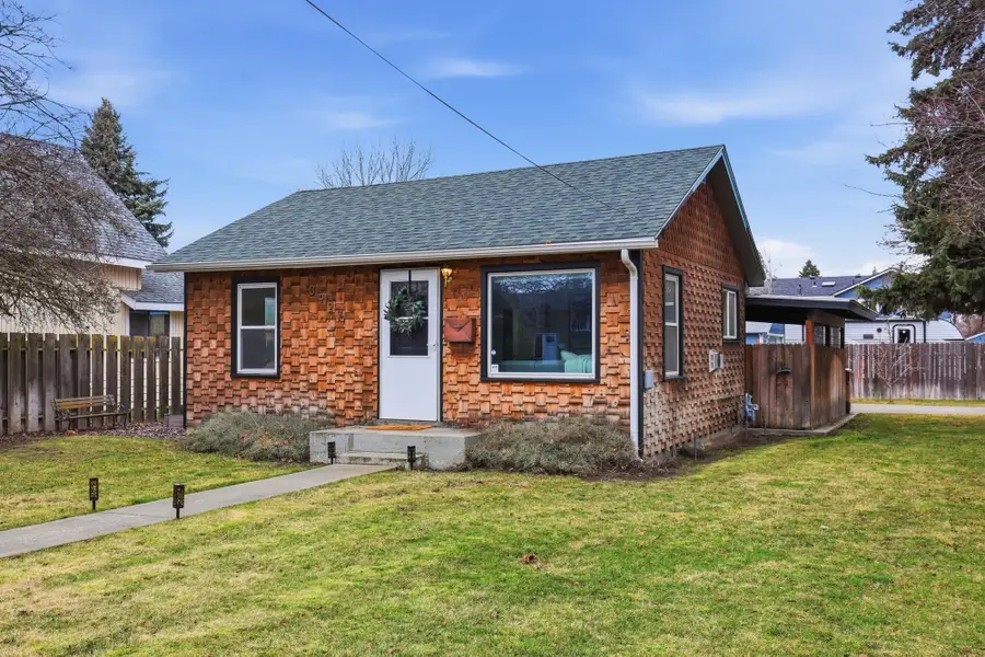 3927 E 26th Ave, Spokane, WA 99223 - #2