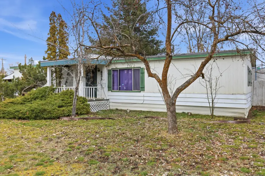 831 S Ziegler St, Airway Heights, WA 99001 - #2