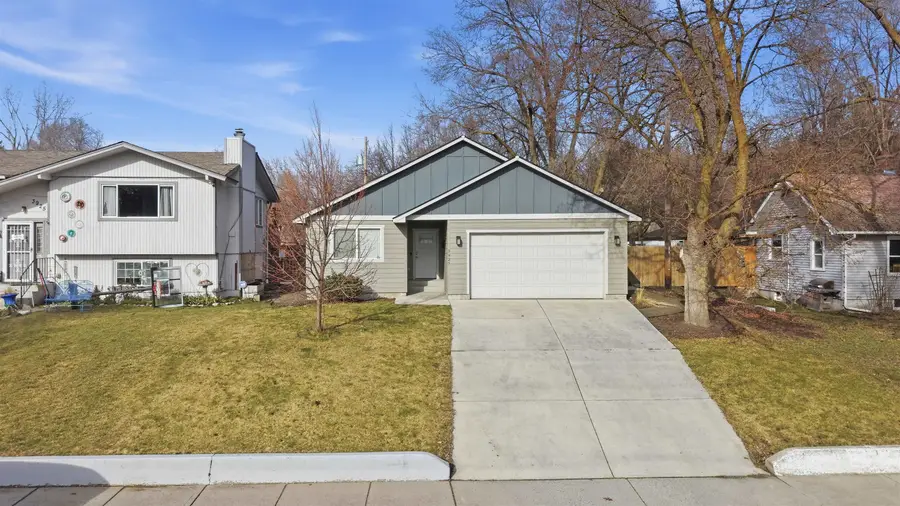 3927 E Euclid Ave, Spokane, WA 99217 - #2