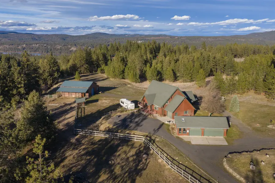 15218 W Autumn Ln, Nine Mile Falls, WA 99026 - #2