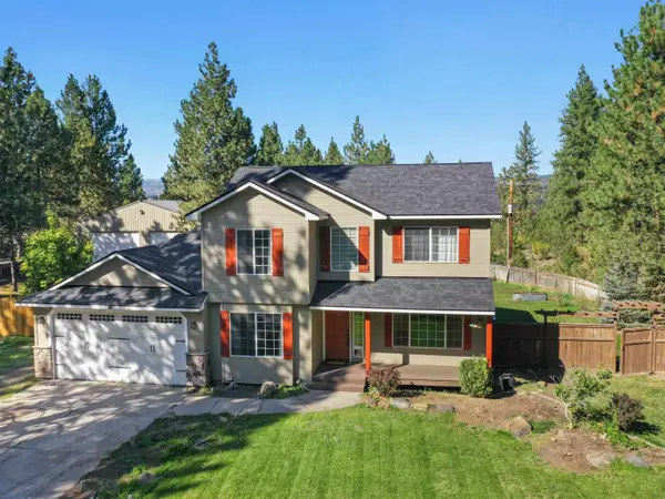 15216 W Bluegrass Rd, Nine Mile Falls, WA 99026