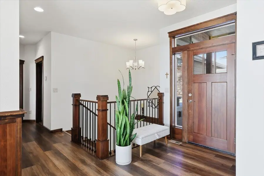 8814 E Ridgeline Ln, Spokane, WA 99217 - #3